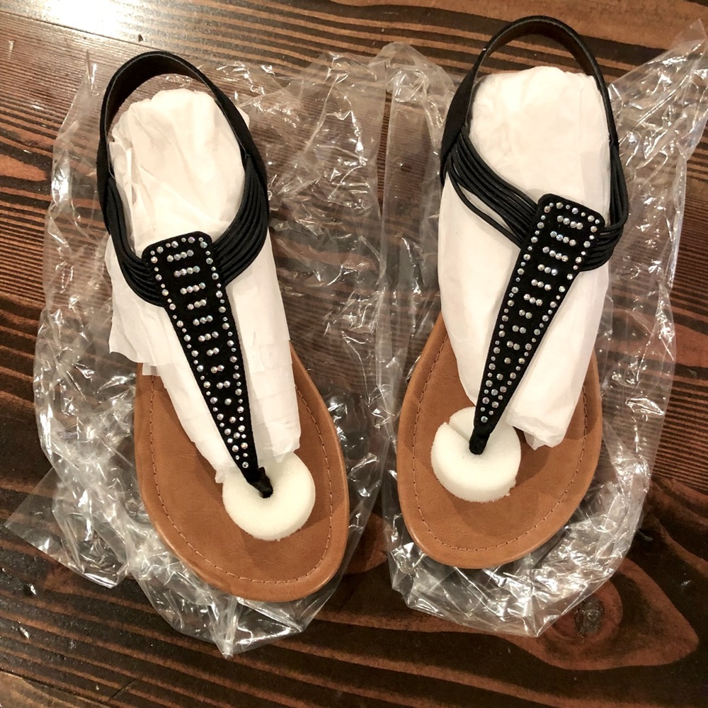 Arizona Black Thong Sandal Brand New